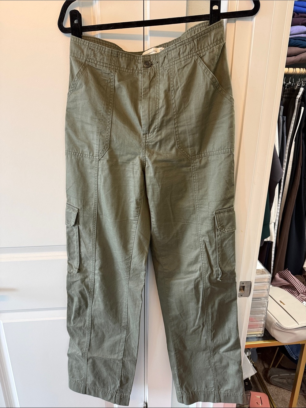 Abercrombie wide led cargo pants tall